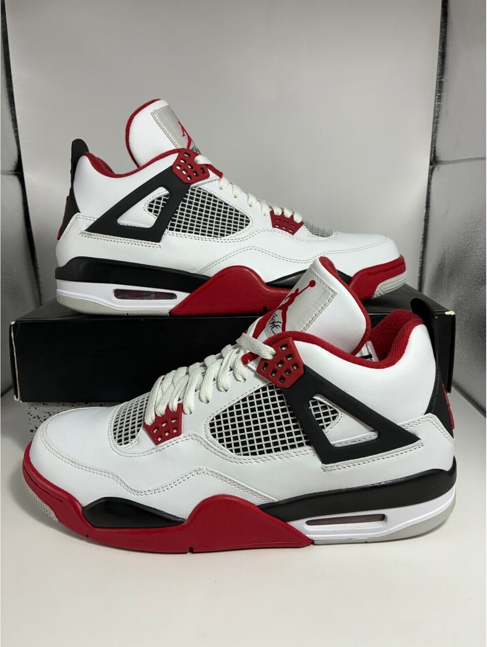 Size 10 - Nike Air Jordan 4 Retro Fire Red